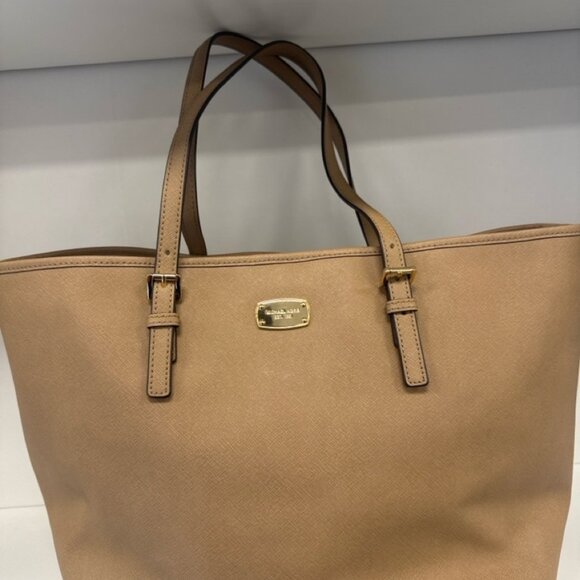 MICHAEL KORS JET SET TRAVEL TOTE - Picture 1 of 3